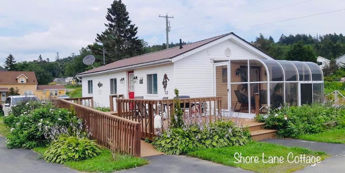 Alma Shore Lane Suites & Cottages Exterior photo